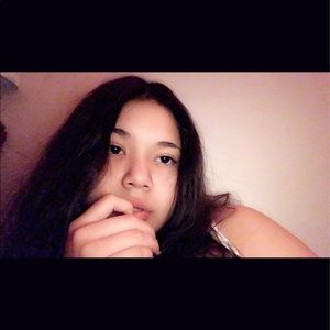 Meet your Posher, Daniela